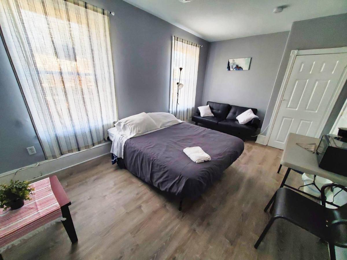 Apartamento 1 Bdrm With 2 Queen Beds & Small Kitchenette Filadelfia